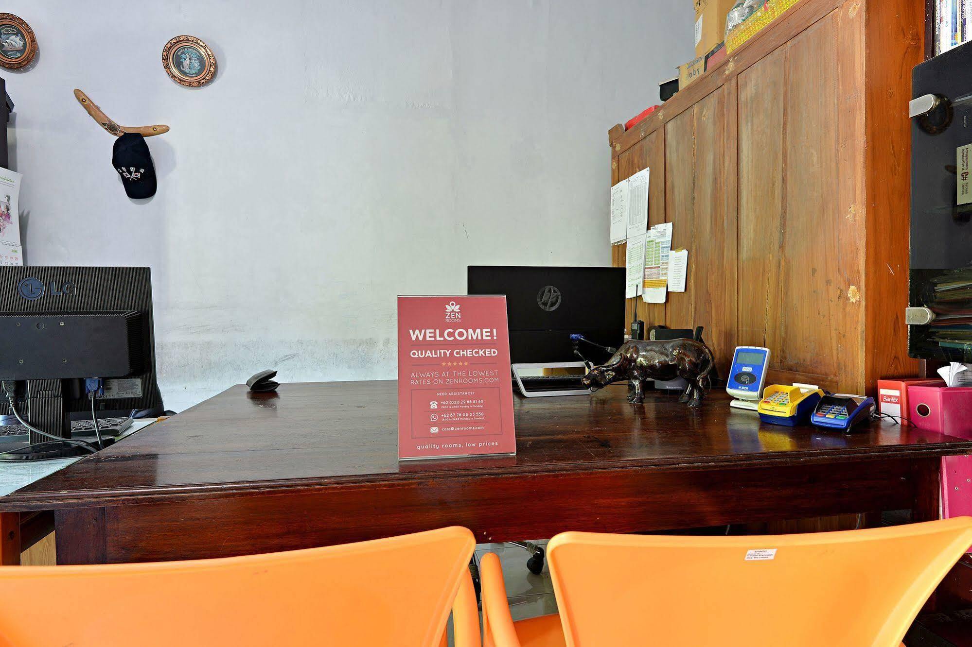 Zen Rooms Sabana Urip Sumoharjo Yogyakarta Exterior photo