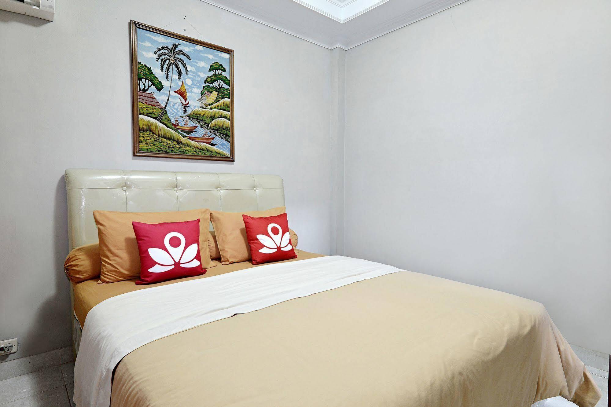 Zen Rooms Sabana Urip Sumoharjo Yogyakarta Exterior photo